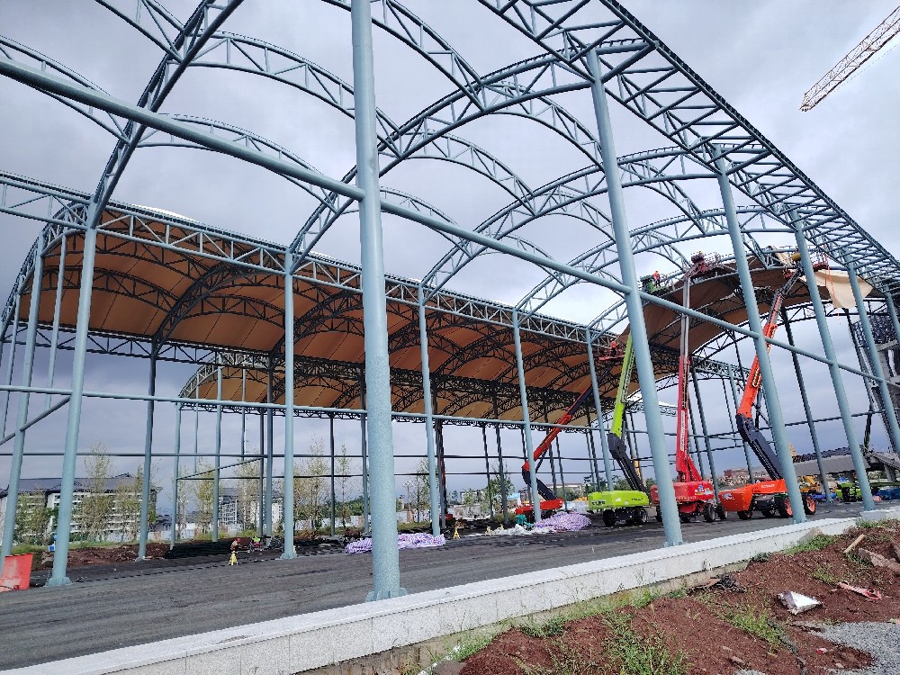 四川广安共享体育场网球馆PTFE膜结构